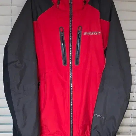 [BUNJANG] Discovery Expedition GORE-TEX Jacket / 디스커버리 익스페디션 고어텍스 점퍼