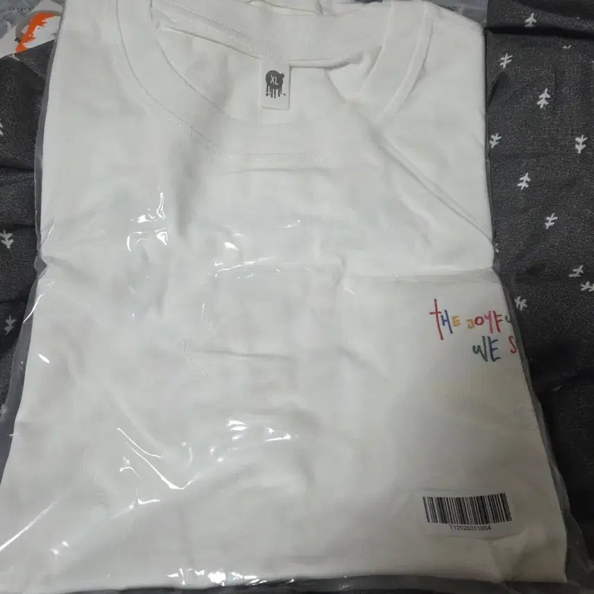 [BUNJANG] T1 2026 Season's Greetings T-Shirt (L) / 26 T1 시즌그리팅 티셔츠 L사이즈