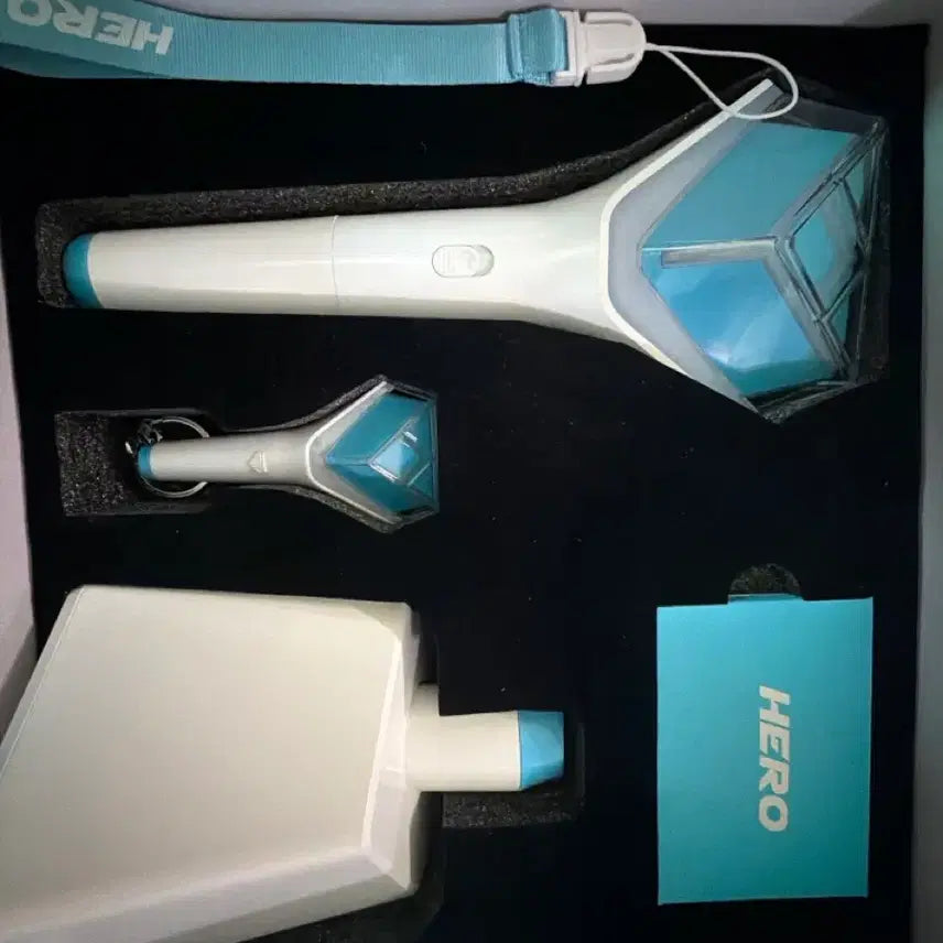 [BUNJANG] Im Hero Official Lightstick Set / 임영웅 응원봉세트 팝니다