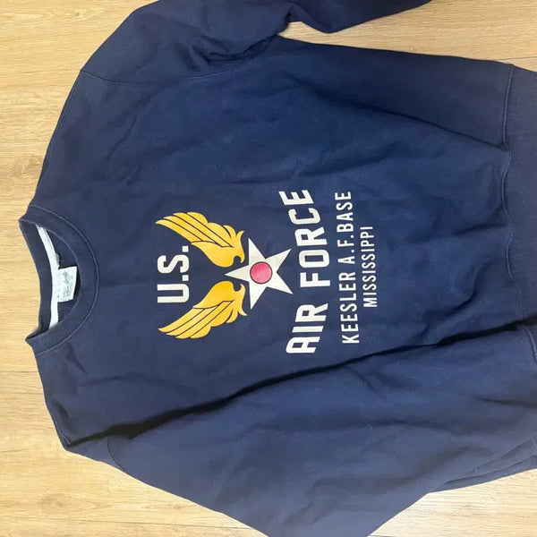 [BUNJANG] Outstanding U.S. Air Force Navy Sweatshirt / U.S. AIR FORCE 네이비 맨투맨 아웃스탠딩