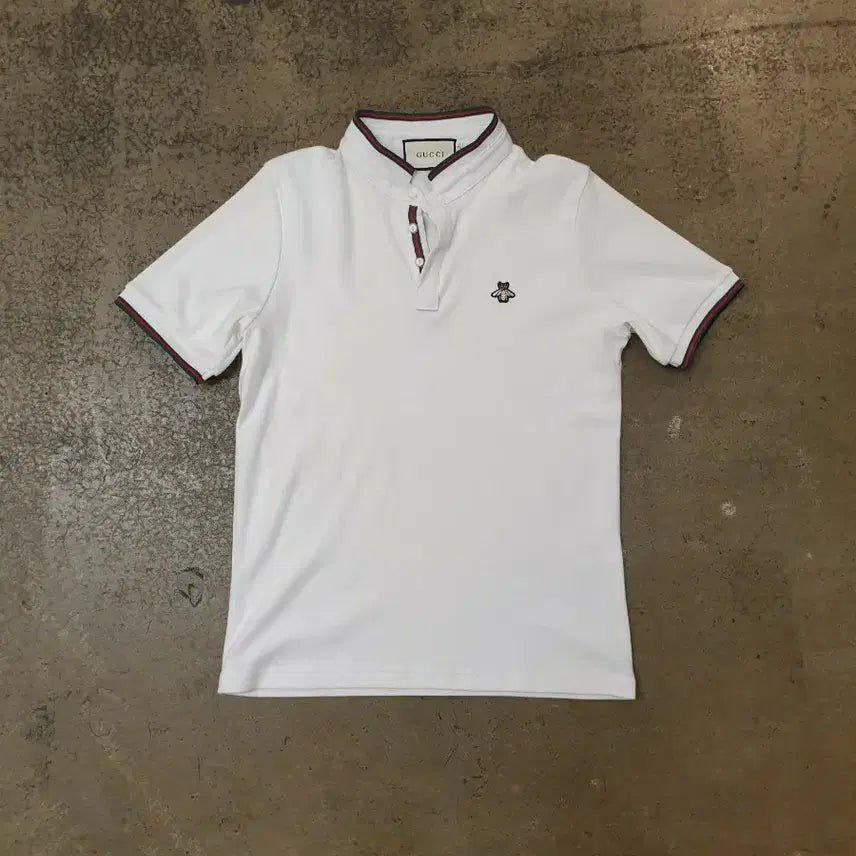 [BUNJANG] Gucci Bee Embroidered Short Sleeve Polo Shirt White Size 2 / 구찌 벌 자수 반팔 카라티 화이트 2