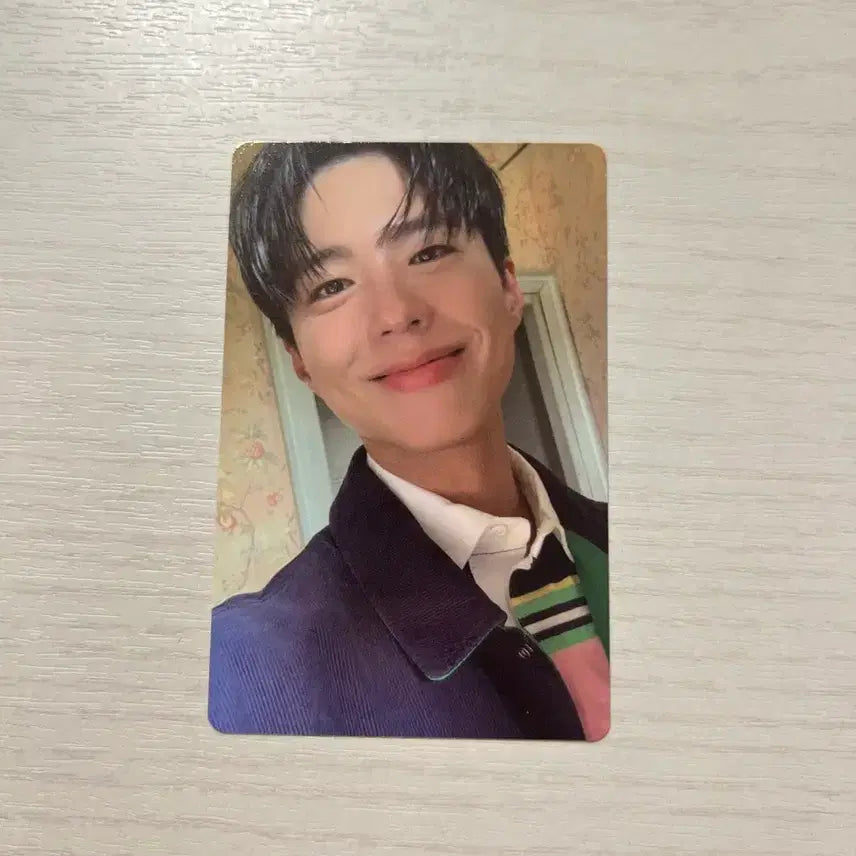 [BUNJANG] Park Bo Gum 2024 Season's Greetings Photocard / 2024 박보검 시즌그리팅 시그 포토카드 포카