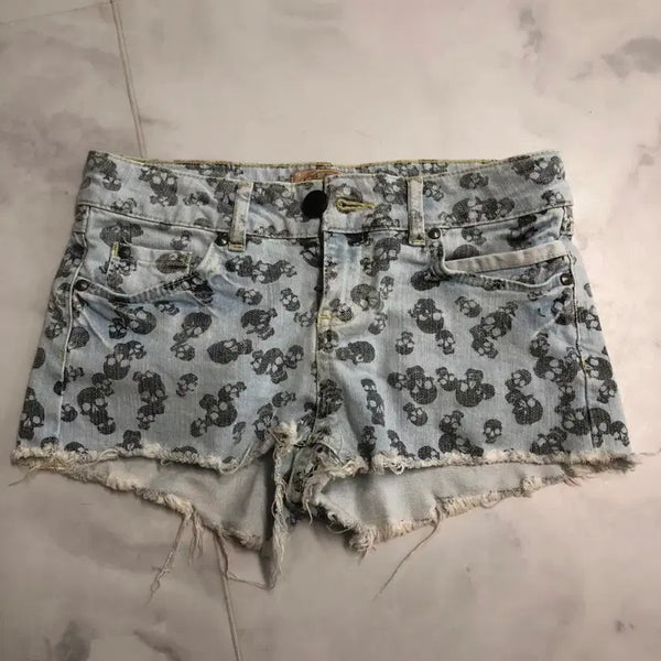 [BUNJANG] Vintage Skull Print Skinny Denim Hotpants / 빈티지 스키니진 핫팬츠 해골 프린트 데님 반바지