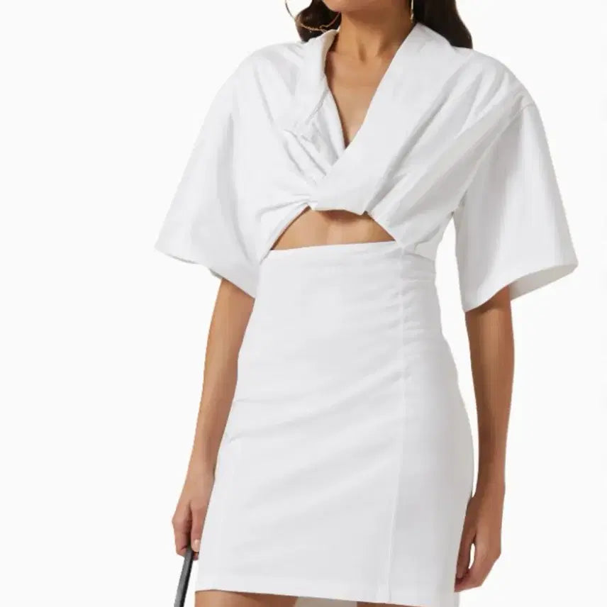[BUNJANG] Jacquemus White Cropped Shirt / 자크뮈스 화이트 크롭 셔츠