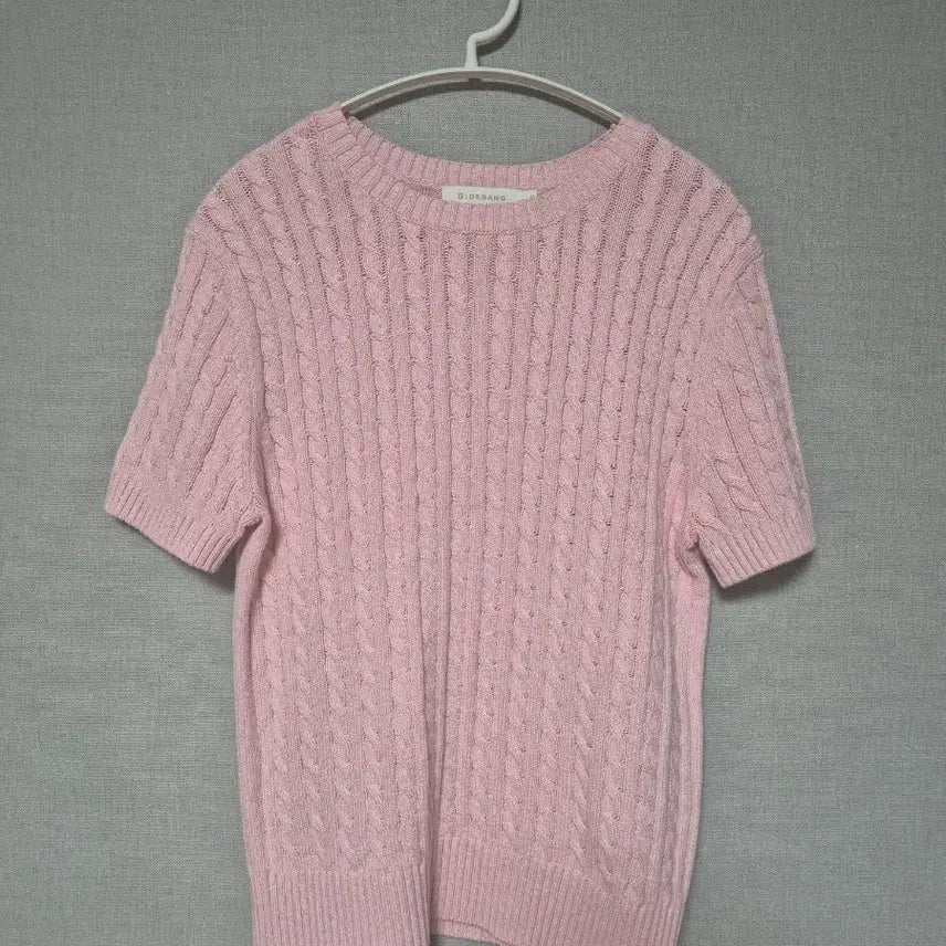 [BUNJANG] Giordano Cable Knit Short Sleeve T-Shirt Pink / 지오다노 꽈배기 반팔 니트 핑크