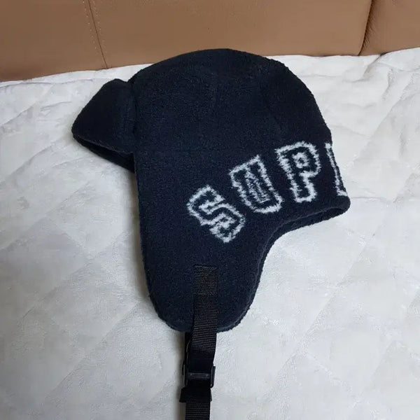 [BUNJANG] Supreme Sherring Trooper Hat Black / 슈프림 셔링 트루퍼 햇 모자 블랙 23FW