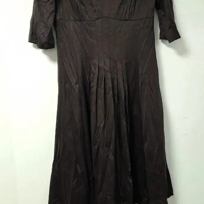 [BUNJANG] Chocolate Brown V-neck Pintuck Long Dress / 초코 브라운 브이넥 핀턱 롱 원피스
