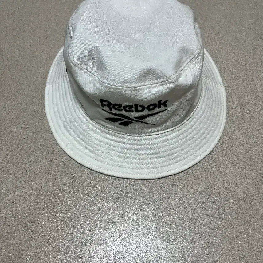 [BUNJANG] Reebok Bucket Hat White / 리복 버킷햇 화이트