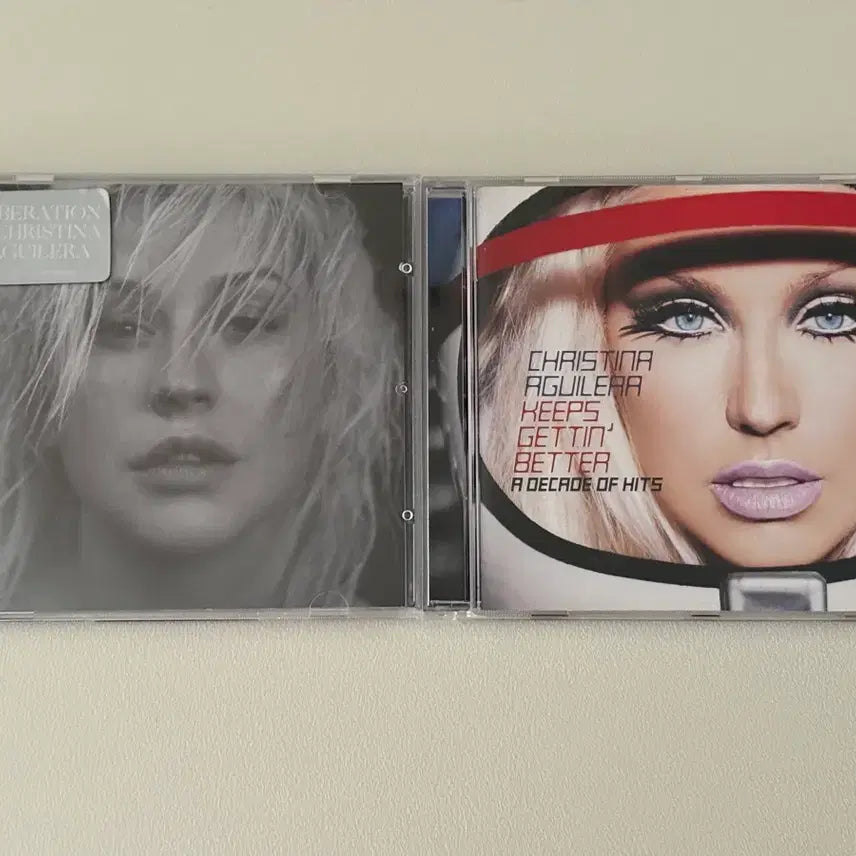 [BUNJANG] Christina Aguilera Liberation & Keeps Gettin' Better: A Decade Of Hits CD / 크리스티나 아길레나 Christina Aguilera 팝송 음악 CD