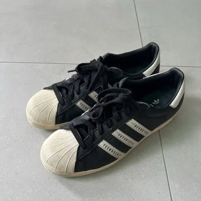 [BUNJANG] Human Made x Adidas Superstar Black 270 / 휴먼메이드 x 아디다스 슈퍼스타 블랙 270