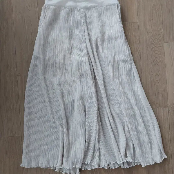 [BUNJANG] Marie Marin Pleated Culottes / xxx 새제품 이세이미야케 타입 marie marin 치마바지 플리츠