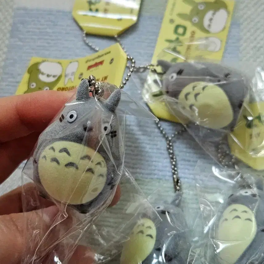 [BUNJANG] Studio Ghibli My Neighbor Totoro Flocking Keyring / 지브리 토토로 플로킹 키링