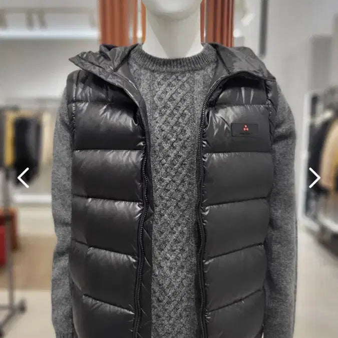 [BUNJANG] Petrei Padded Vest Black L Size / (새상품)페트레이 패딩조끼 L