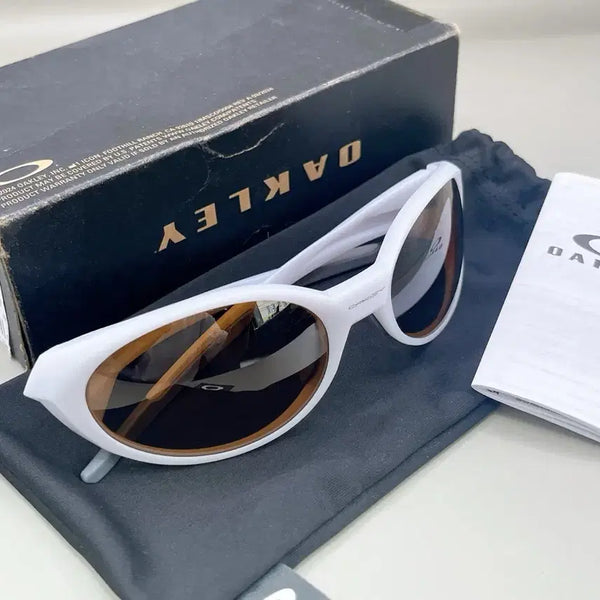 [BUNJANG] Oakley Eyeshade Redux 943824 Polarized Sunglasses / 오클리 아이자켓 리덕스 943824 편광렌즈 선글라스