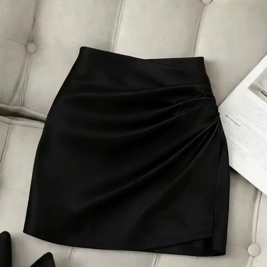 [BUNJANG] Satin Shirring Mini Skirt Black / 사틴 셔링 미니 스커트 블랙(배송비포함)