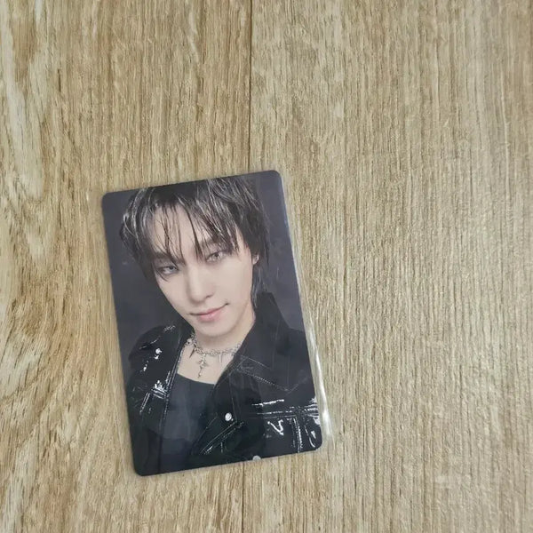 [BUNJANG] SEVENTEEN Jeonghan HAPPY BURSTDAY Iz.W 3rd Round Photocard / 세븐틴 HAPPY BURSTDAY 이즈위 3차(디노)