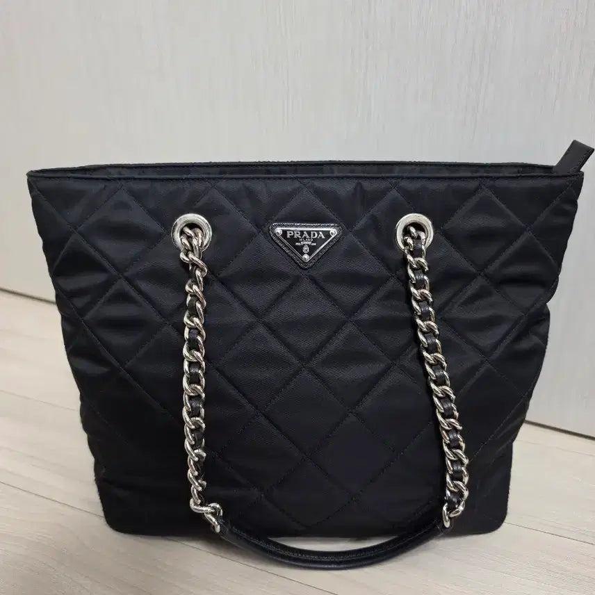 [BUNJANG] Prada Tessuto Quilting Chain Bag Black / 정품 프라다 테수토 퀼팅 체인백