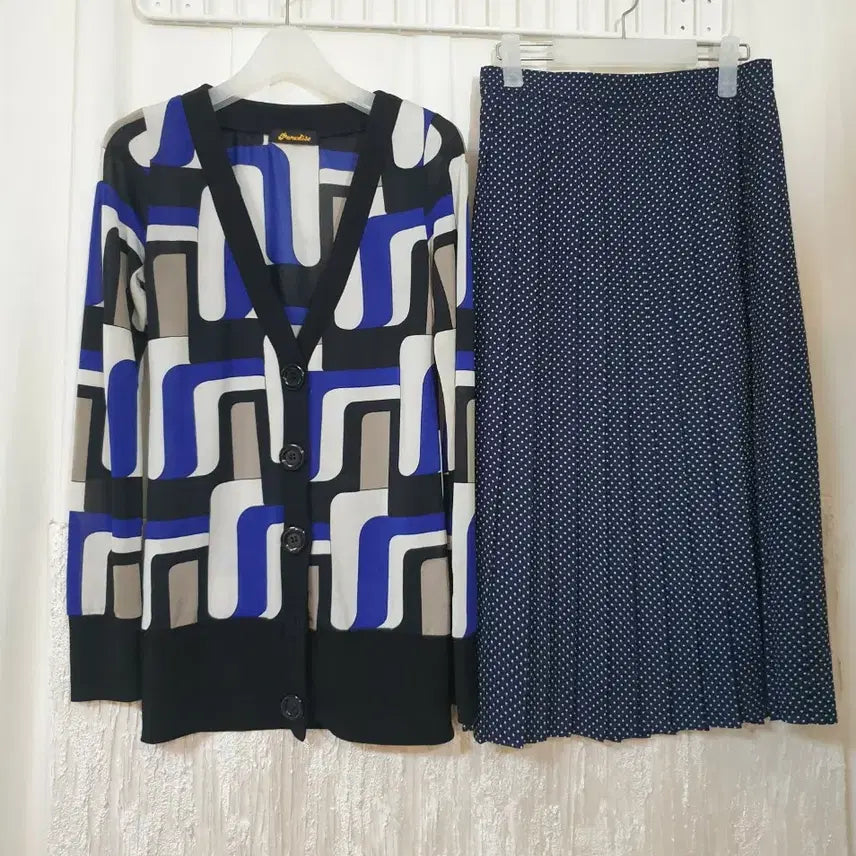 [BUNJANG] Chiffon Cardigan & Pleated Skirt 3-Piece Bundle Set / 3종일괄) 쉬폰 가디건/ 플리츠 스커트 일괄
