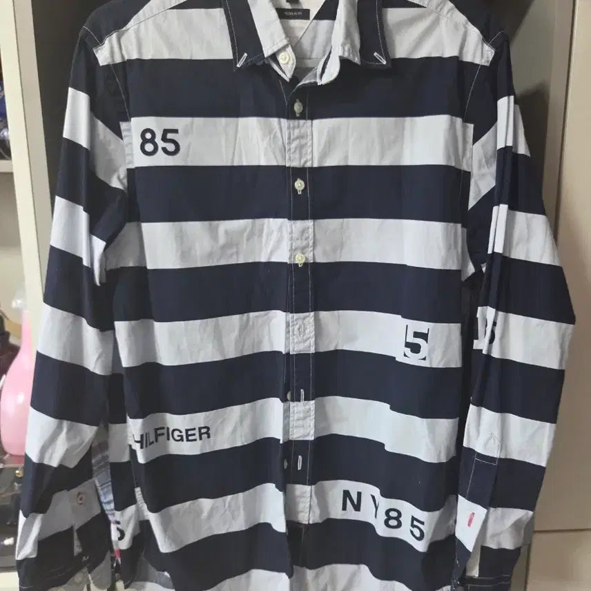 [BUNJANG] Tommy Hilfiger Men's Striped Button-Down Shirt / 타미힐피거 스트라이프 셔츠 남성