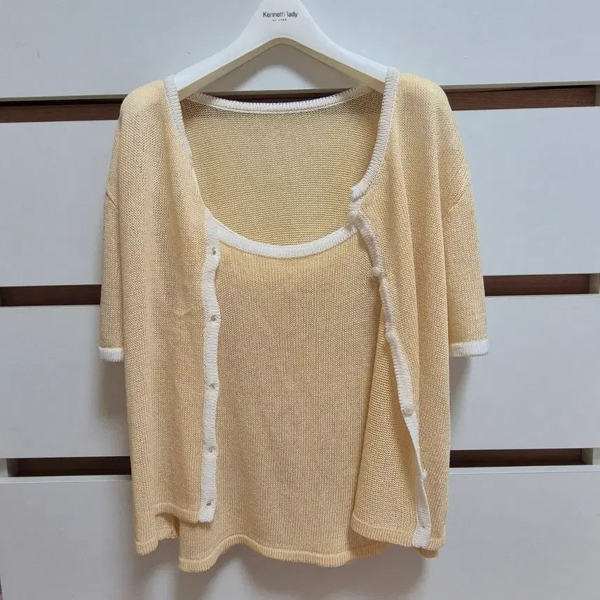 [BUNJANG] Sleeveless Top & Cardigan Set - Free Size / 여름 나시&가디건 세트 Free