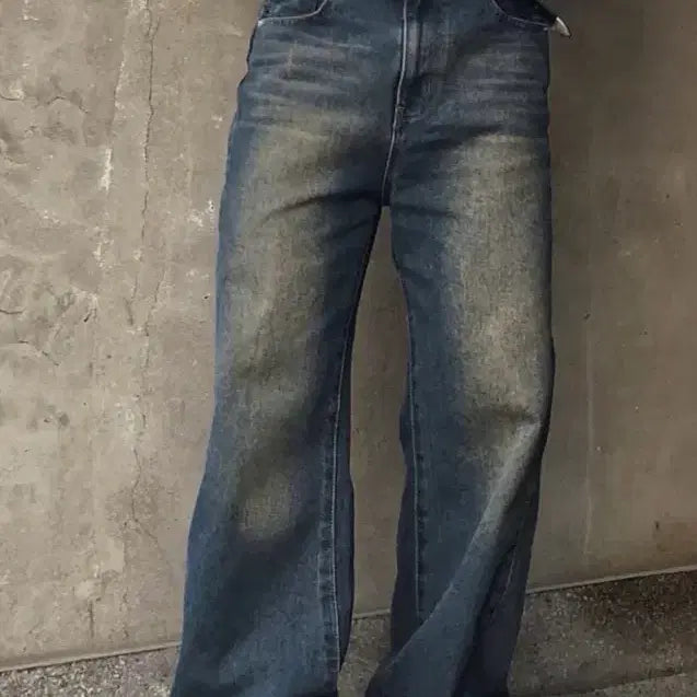 [BUNJANG] Cortis Washed Bootcut Flare Jeans (M) / 청바지 워싱 부츠컷 코르티스 바지