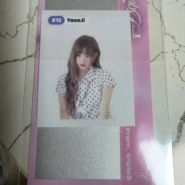 [BUNJANG] TripleS Yeonji Event Exclusive 'Tteoboo Seal' / 트리플에스 tripleS 연지 공방특전 띠부씰