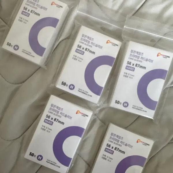 [BUNJANG] Popcorn Games Premium Card Sleeves Hard (50 Count) - 5 Pack / 팝콘게임즈 프리미엄 카드슬리브 하드 새거 5개 팝니다