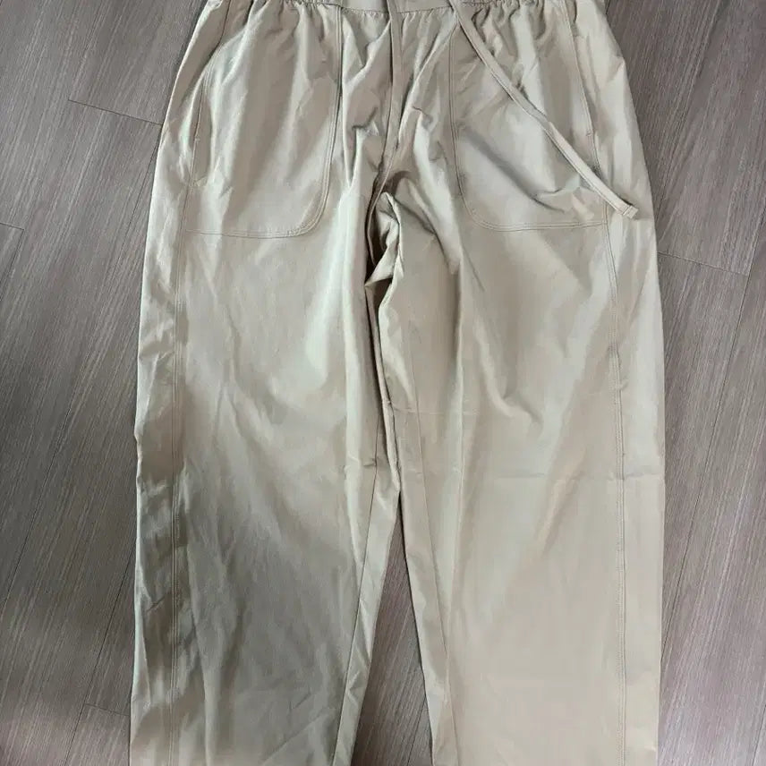 [BUNJANG] Lululemon Pull-On Tapered Pants - Size 8 / 룰루레몬 풀온 테이퍼드 팬츠 8사이즈