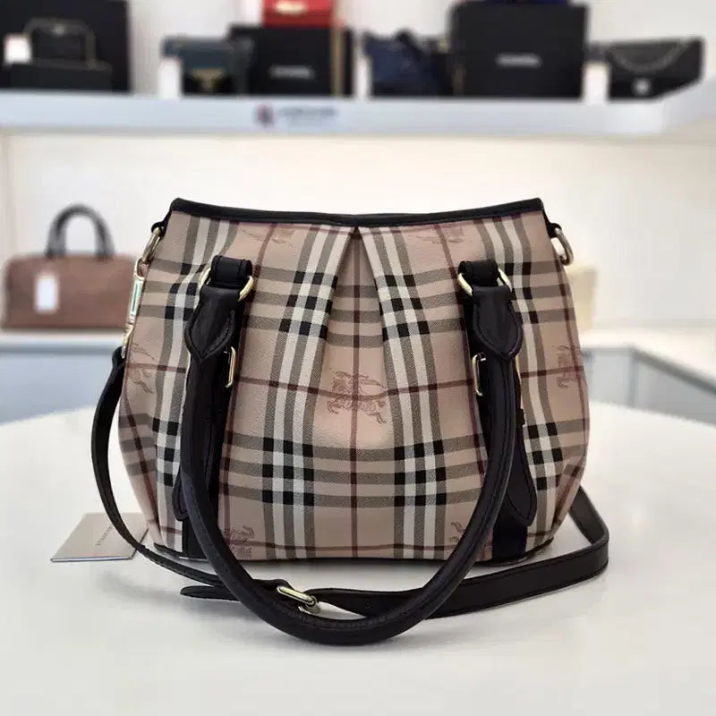 [BUNJANG] Burberry Haymarket Check Shoulder Bag / 버버리 헤이마켓 체크 숄더백 3460067