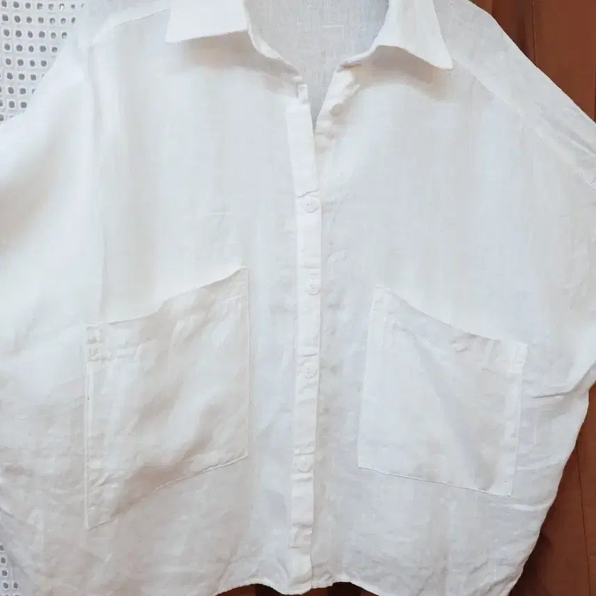 [BUNJANG] White Linen Shirt Free Size / 화이트 린넨 셔츠 free
