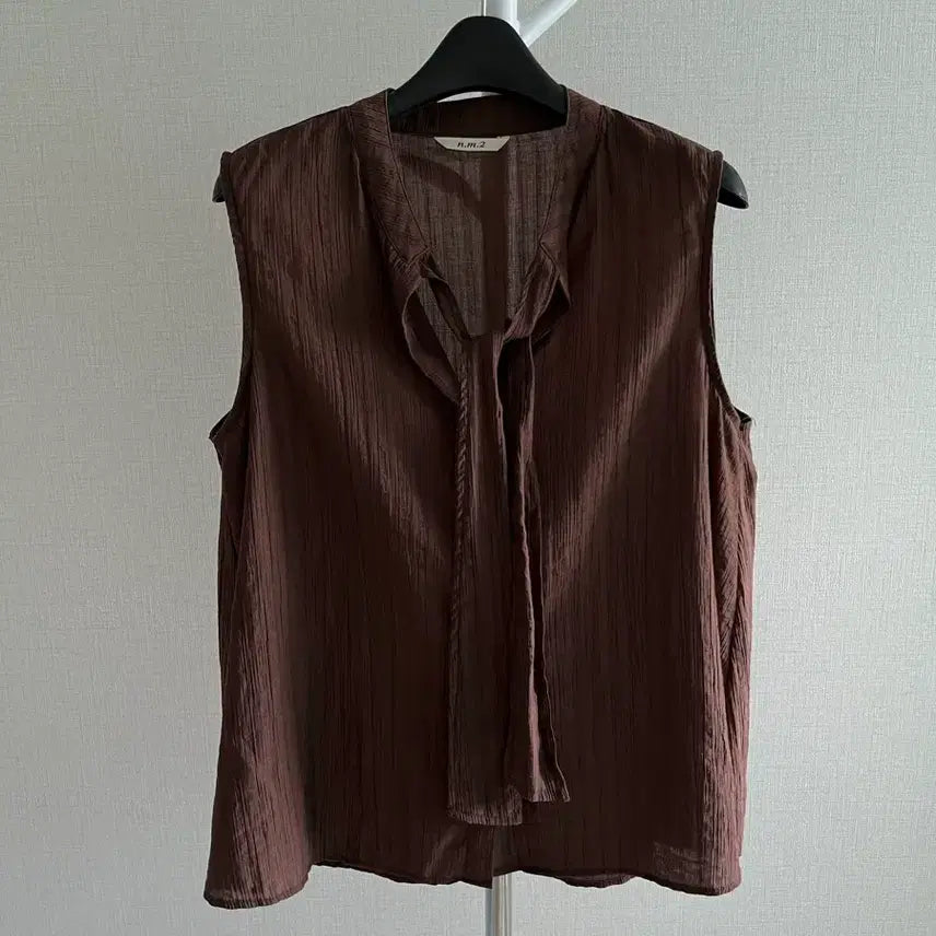 [BUNJANG] Brown Sleeveless Blouse Shirt / 브라운 슬리브리스 블라우스 셔츠 민소매