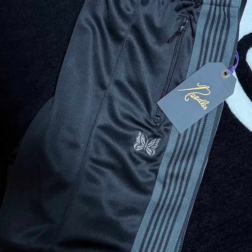[BUNJANG] Needles Beaver Straight Fit Track Pants Black / [L]니들스 비버 스트레이트핏 트랙 팬츠 블랙