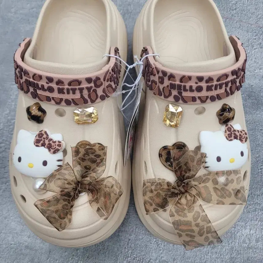 [BUNJANG] Sanrio Hello Kitty Beige Leopard Platform Sandals / 산리오 헬로키티 베이지 호피 레오파드 통굽샌들 슬리퍼 230mm
