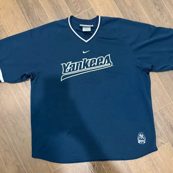 [BUNJANG] Nike New York Yankees 00s Warm-Up Short Sleeve Rugby Jersey / (L) 00s 나이키 뉴욕 양키스 양키즈 웜업 반팔 져지 럭비