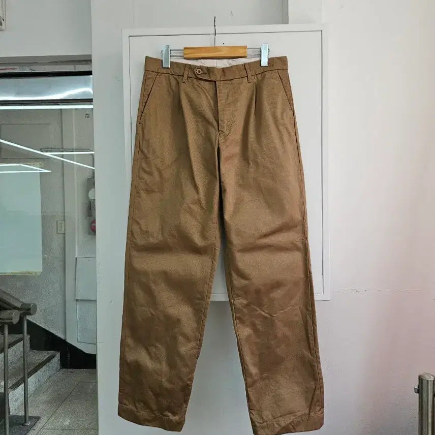 [BUNJANG] Boogie Holiday Chino Pants L / 부기홀리데이 치노 팬츠 L 34