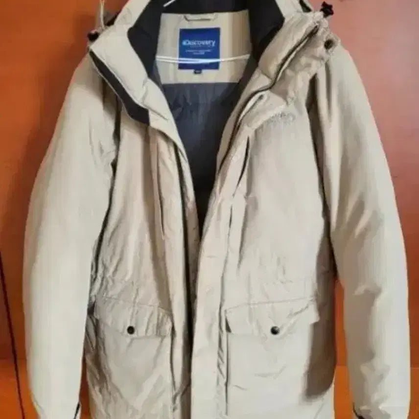 [BUNJANG] Discovery Expedition Padded Jacket Beige L Size / 디스커버리 패딩 베이지색 L사이즈