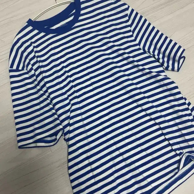 [BUNJANG] Musinsa Standard Stripe T-Shirt Blue L / 무신사 스탠다드 스트라이프 티셔츠 블루 L
