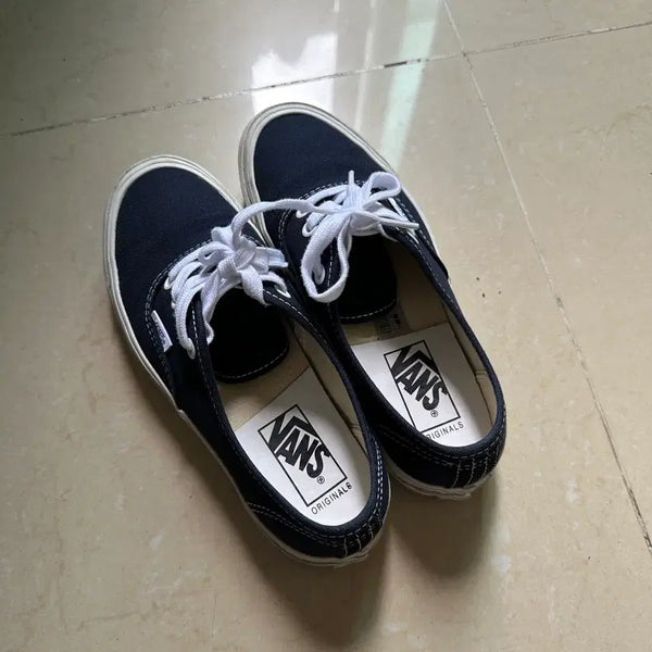 [BUNJANG] Vans Authentic Vault Navy Size 230 / 반스 어센틱 볼트 네이비컬러 230사이즈