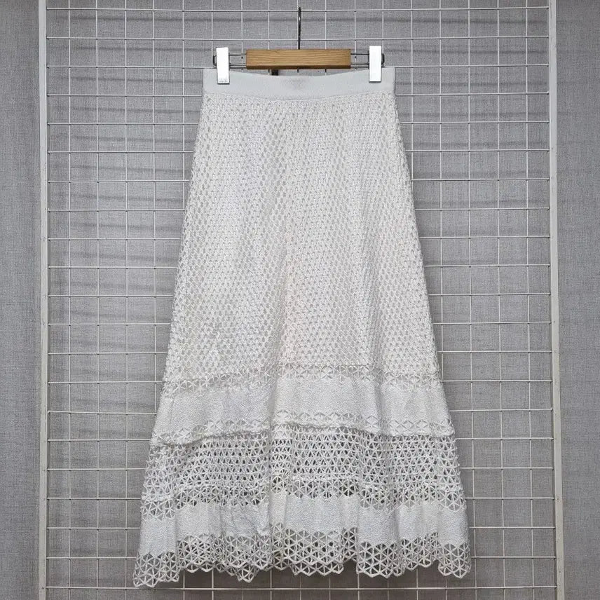 [BUNJANG] Time Home & Style Lett By T Skirt (Summer) / 한섬 래트 바이티  스커트 26인치 (여름)