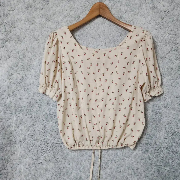[BUNJANG] 114C Floral Short Sleeve Blouse / 114C [F] 플라워 반팔 블라우스