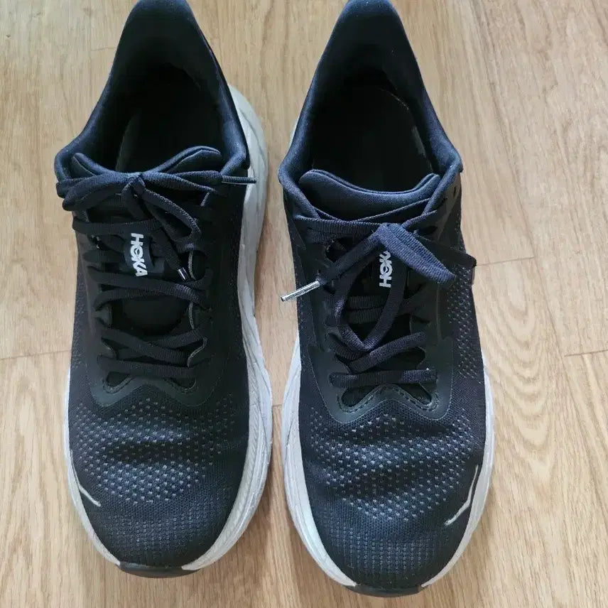 [BUNJANG] Hoka Arahi 7 Wide Running Shoes - Black (270mm) / 호카 아라히 7 와이드 블랙 270mm