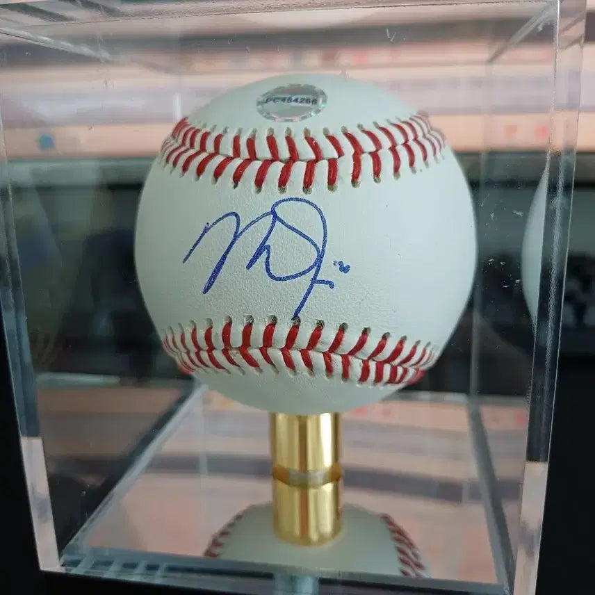 [BUNJANG] Mike Trout Autographed MLB Baseball / MLB싸인볼 마이크 트라웃