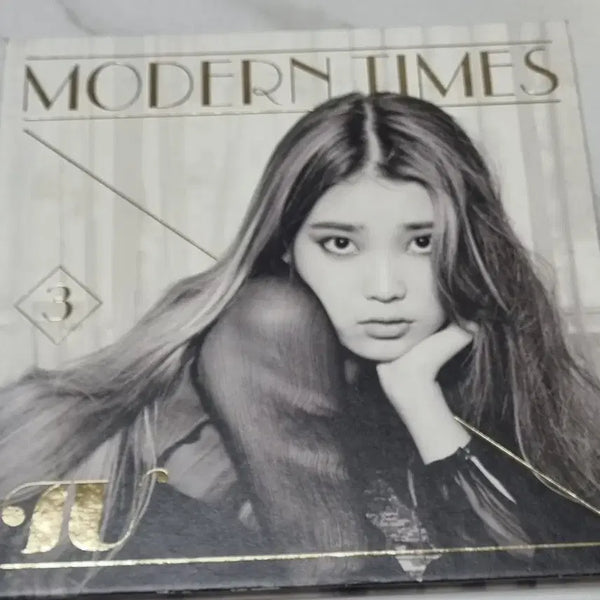 [BUNJANG] IU Modern Times Unsealed Album / 아이유 IU 모던타임즈 개봉 앨범 판매합니다