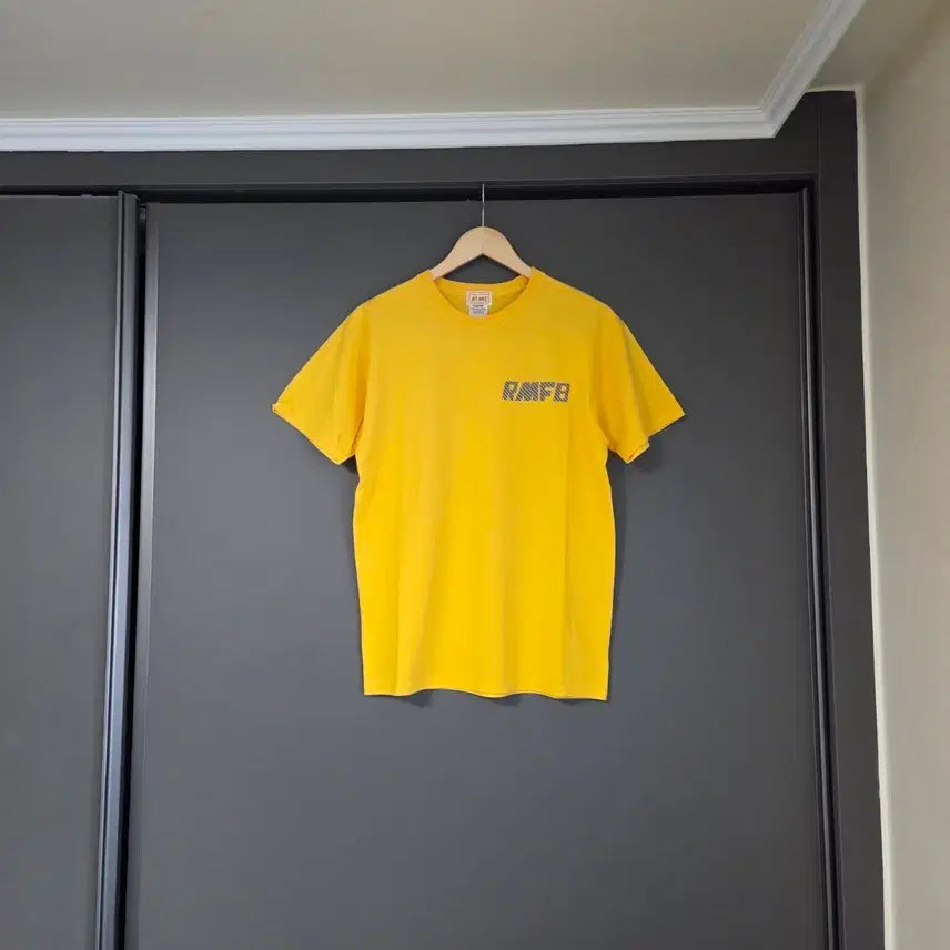 [BUNJANG] Rocky Mountain Featherbed RMFB Reflector Navy T-Shirt Yellow M / [M] 록키마운틴 RMFB 리플렉터 navy 티셔츠 옐로우 / 미군 록마