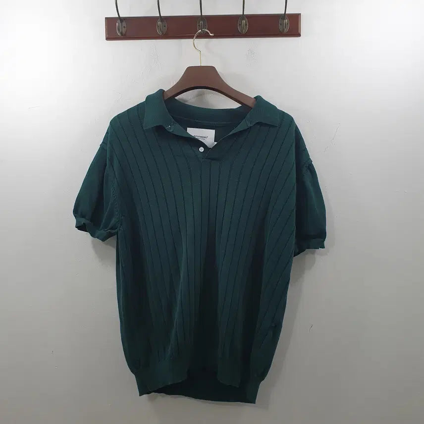 [BUNJANG] Outstanding Men's Deep Green Collar Short Sleeve Knit Top / 3 아웃스탠딩남성 딥그린 카라 반팔 니트