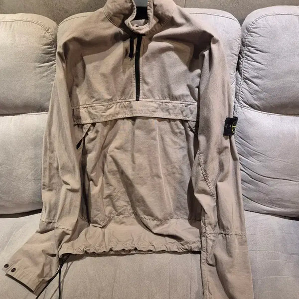 [BUNJANG] Stone Island Logo Patch Half-Zip Overshirt Mushroom XL / 스톤아일랜드 와펜 반집업 오버셔츠 머쉬룸 XL