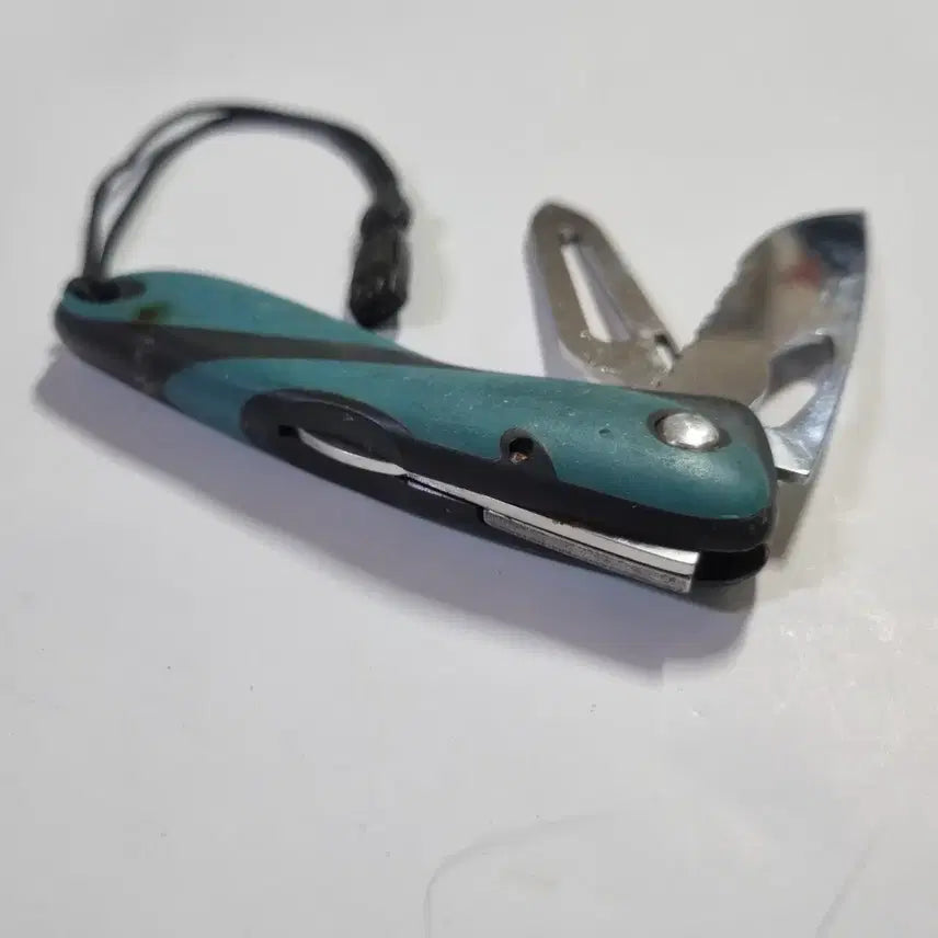 [BUNJANG] Wichard Offshore Blue Folding Shield Knife / Wichard 프랑스 오프쇼어 블루 접이식 쉴드 나이프 칭찬은고래도춤추게