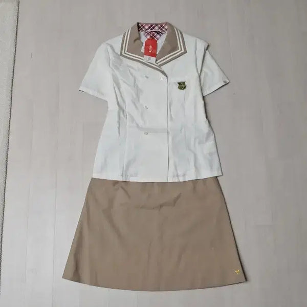 [BUNJANG] Goyang Foreign Language High School Uniform Shirt and Skirt Set / 고양외고 교복