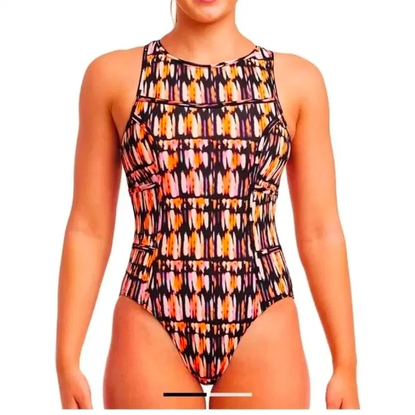 [BUNJANG] Funkita Headlight Swimsuit / 펑키타 헤드라이트 수영복 w10