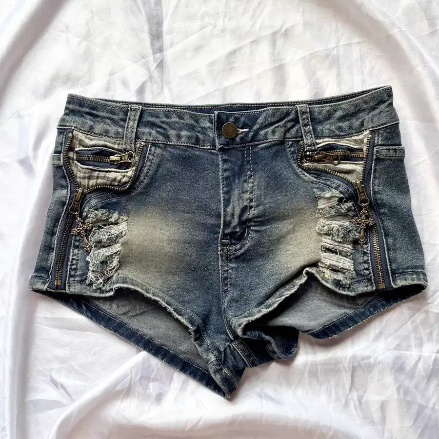 [BUNJANG] SHEIN Y2K Punk Gya-ru Cross Detailed Hotpants Shorts / 쉬인 에이블리 y2k 펑크 갸루 십자가 반바지 핫팬츠
